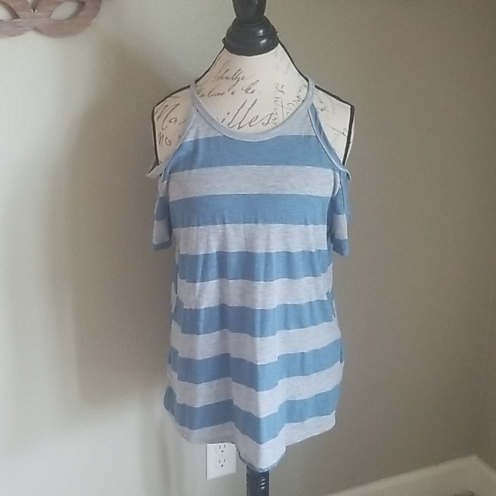 NWOT Multi Strap Cold Shoulder Tee